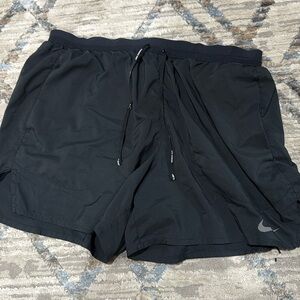 Nike Flex stride running short 5”